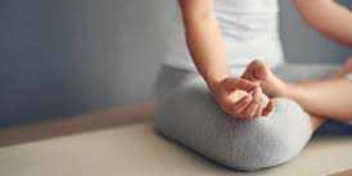 How yoga makes us happy