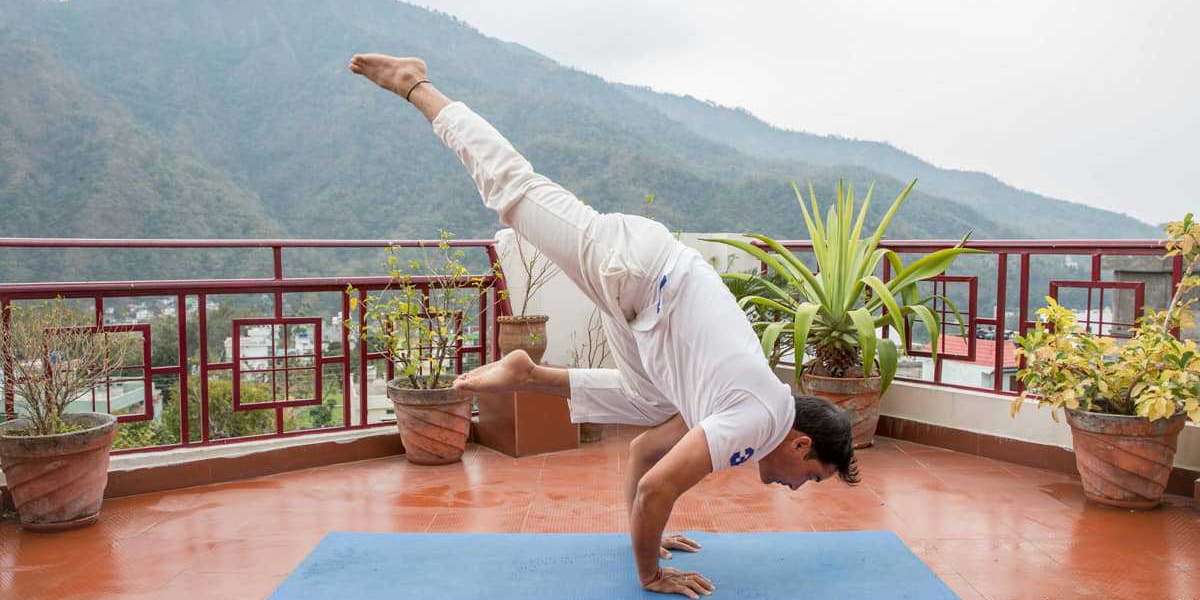 Yoga Retreat in Rishikesh | Best Yoga Retreat in Rishikesh