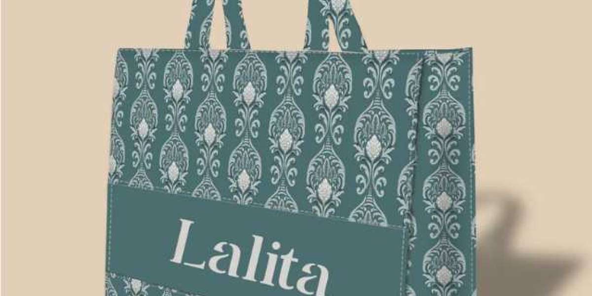 Personalized Tote Bag Designed With Vintage Lifestyle Pattern
