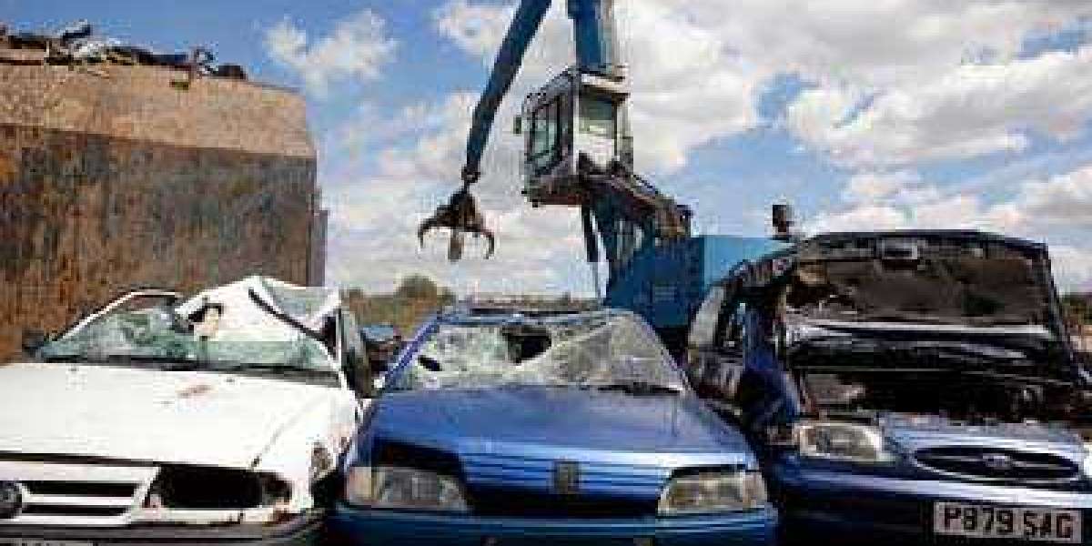 How Do Car Wreckers Operate?