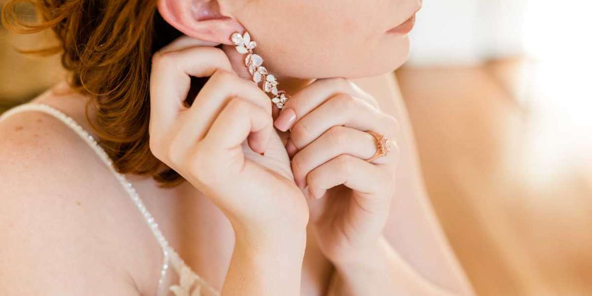 Unveiling Radiance: Exploring the Magic of Sparkle Earrings
