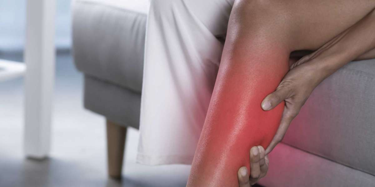 Leg Pain – Symptoms, Causes, Diagnosis & Best Treatment