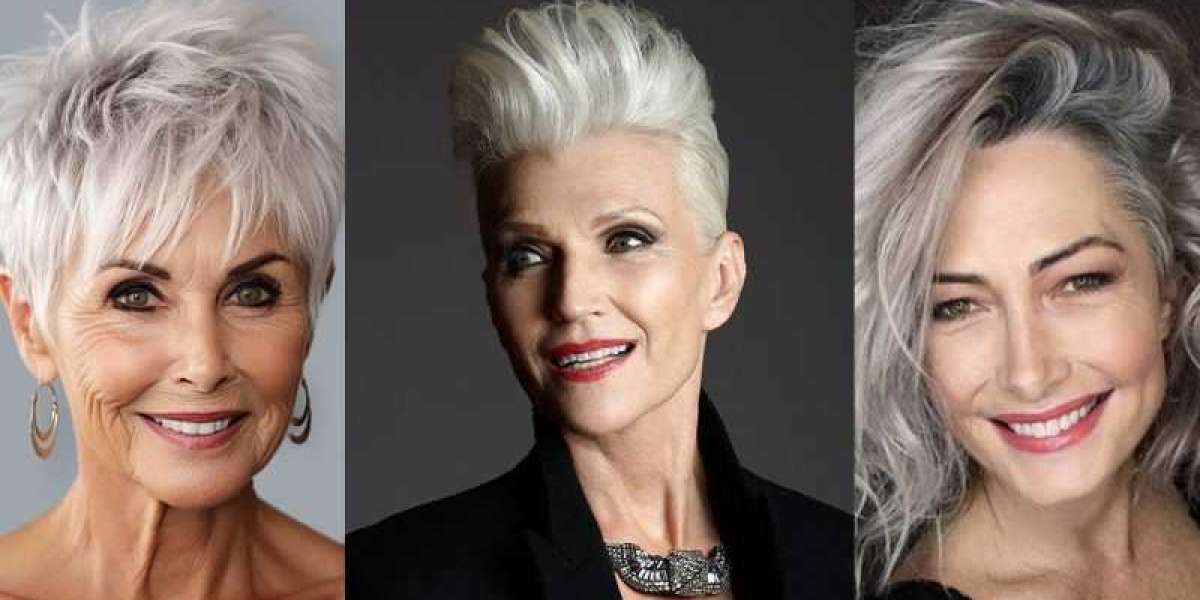 Most impressive short hairstyles for older women
