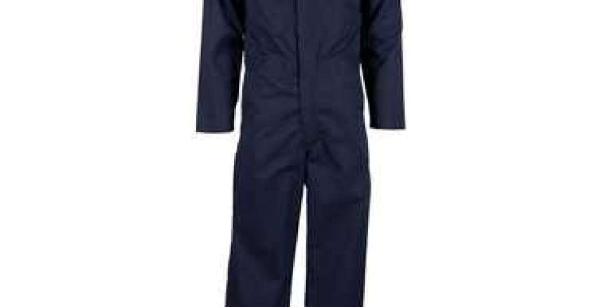 Coveralls for Men: Combining Safety and Style