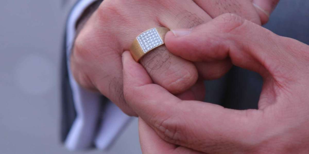 Why Men's Fancy Diamond Rings Are the Hottest Fashion Accessory of the Decade