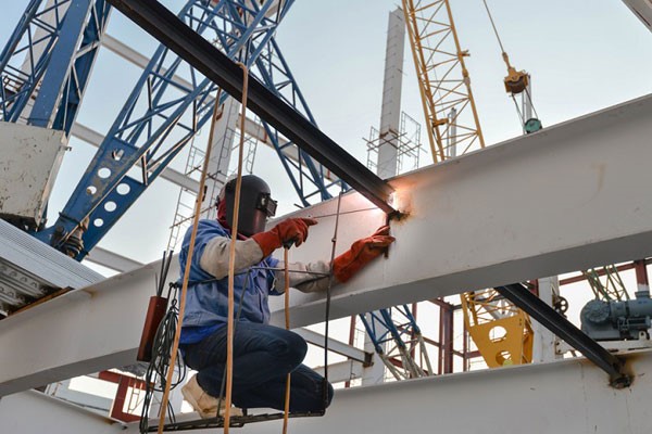 Industrial Sectors Dependent on the Expertise of Steel Fabricators - Al Eiman