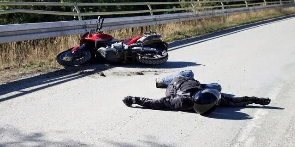 Reckless Roads: How a Motorcycle Injury Attorney in Honolulu Can Help