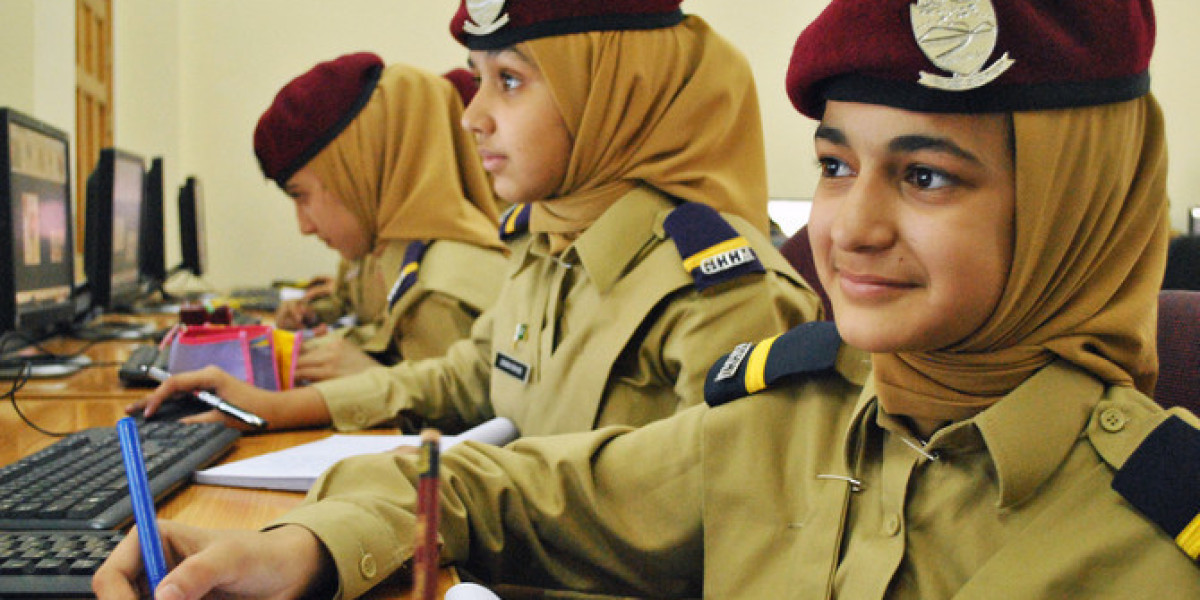 Navigating Leadership: Stories of Inspirational Female Cadet Leaders