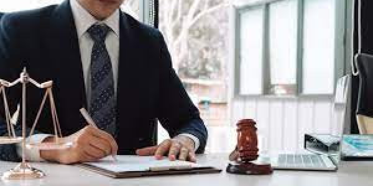 Exploring Lucrative Paralegal Jobs in Manchester