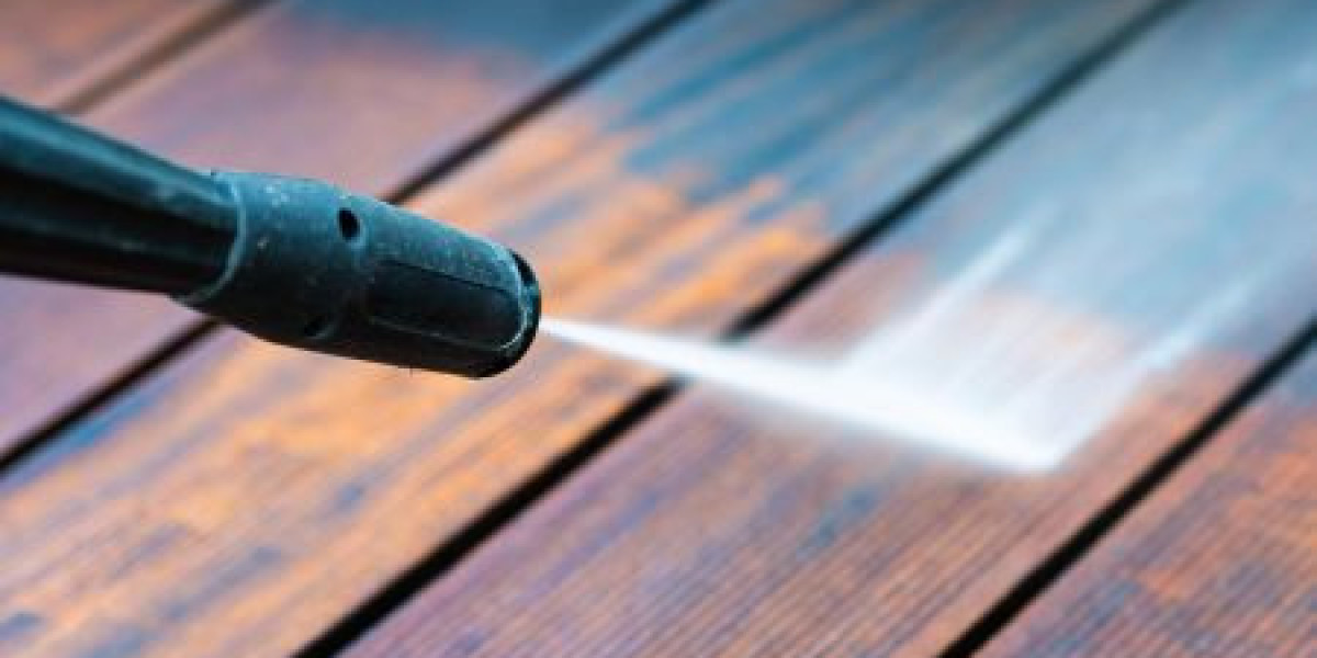 Transform Your Property with Destin Pressure Washing Solutions