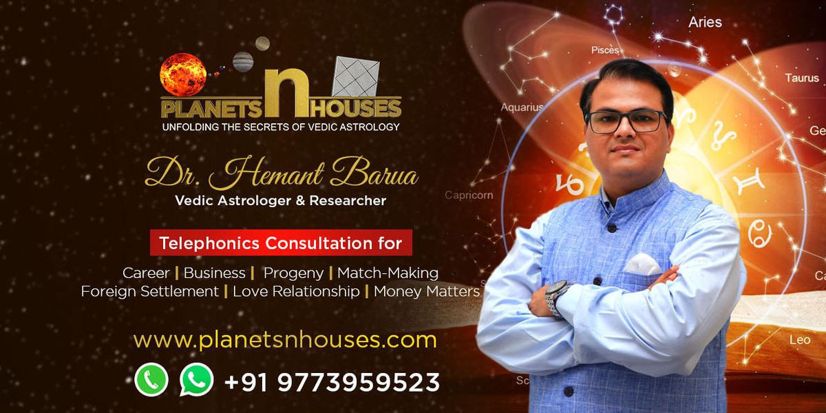 Unlocking Business Success Through Astrology: The Role of a Business Astrologer