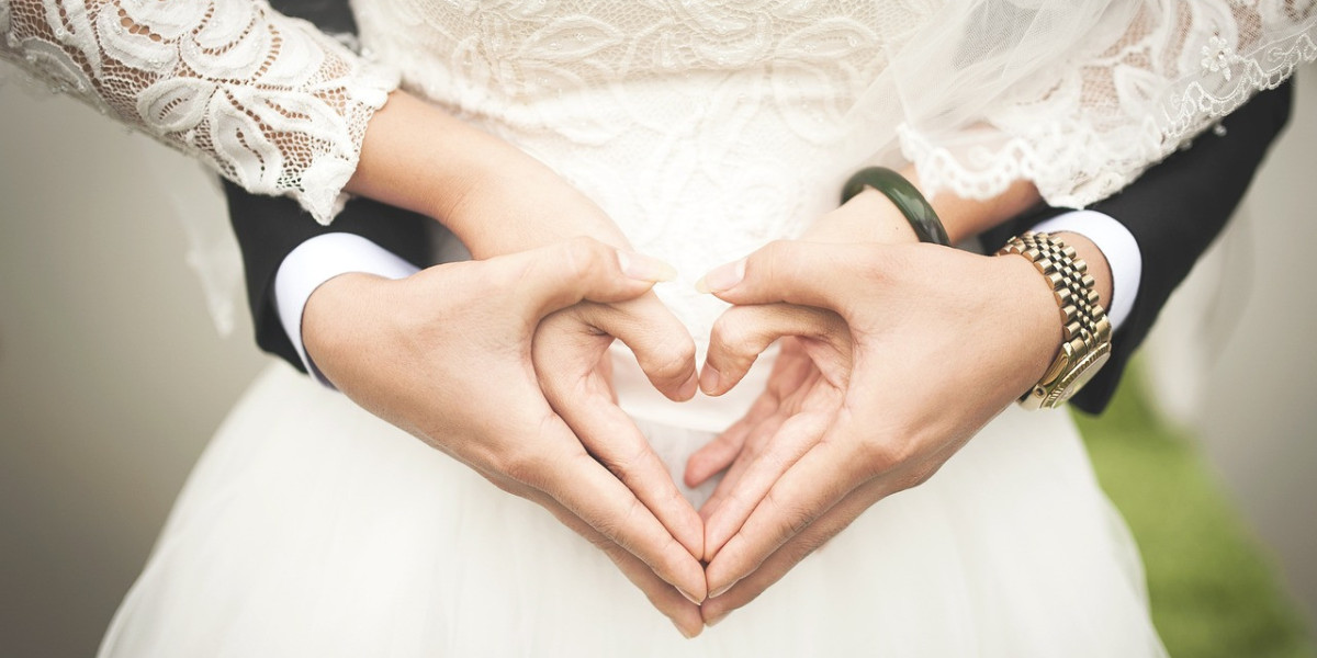 Say "I Do" with a Dreamy Twist: Destination Weddings on the NC Coast