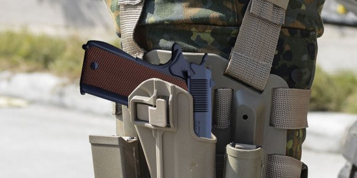 Holsters and their application for Guerrilla forces