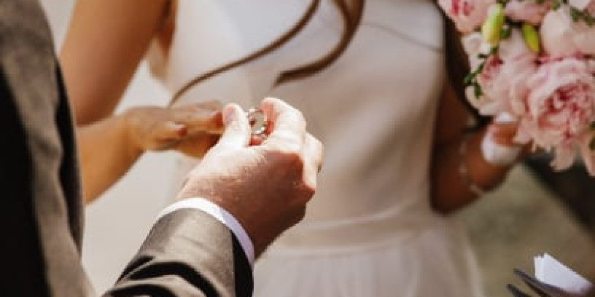 結婚戒指價格：如何選擇適合您的完美戒指