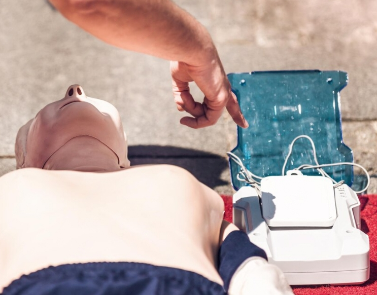 Importance of AED Training and Sales in Ontario: Saving Lives through CPR, AED, & First Aid Certification