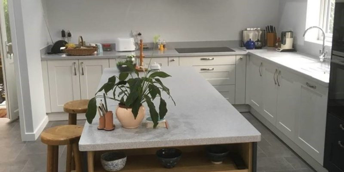 5 Reasons Why Solid Worktops Stands Out as the Premier Worktops Showroom