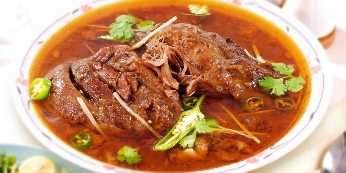 Slow-Cooked Beef Nihari: Delicious and Comforting Dish